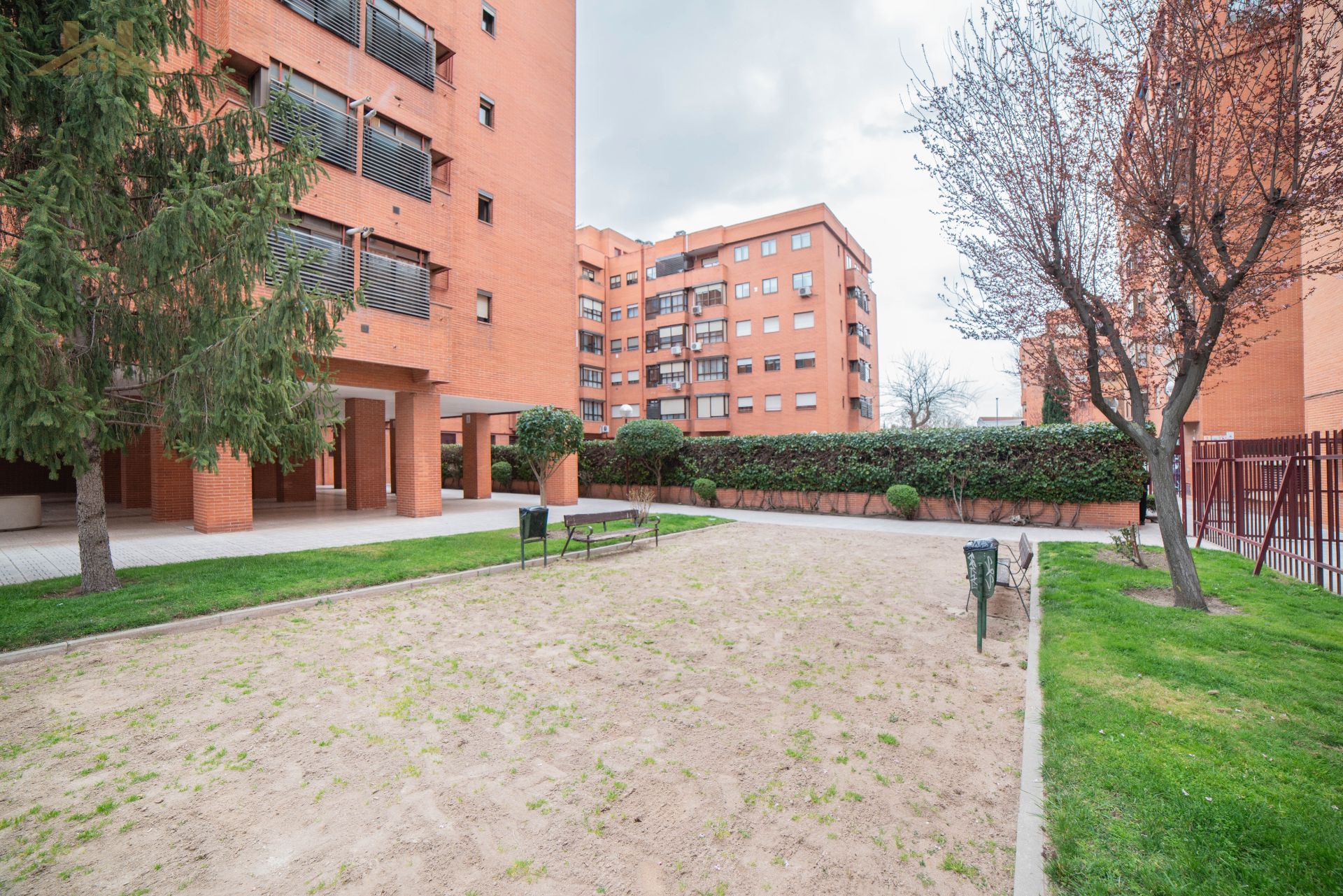 Vista exterior de Pis en venda en Torrejón de Ardoz amb Aire condicionat, Calefacció i Moblat