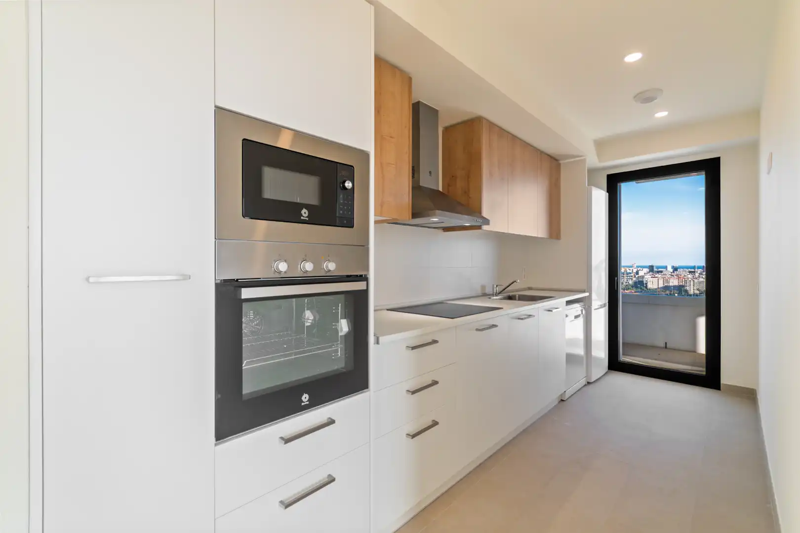 Cocina de Piso de alquiler en Esplugues de Llobregat con Aire acondicionado, Calefacción y Terraza