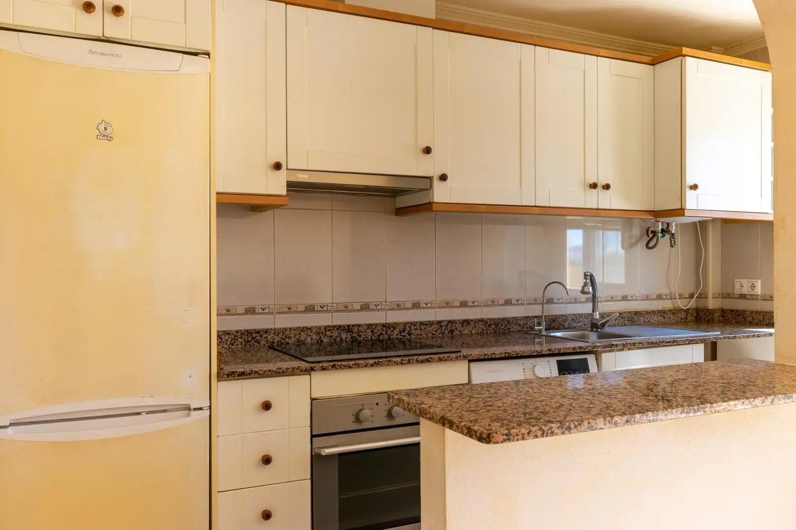 Kitchen of Apartments for sale in Mutxamel  with Private garden, Terrace and Community pool