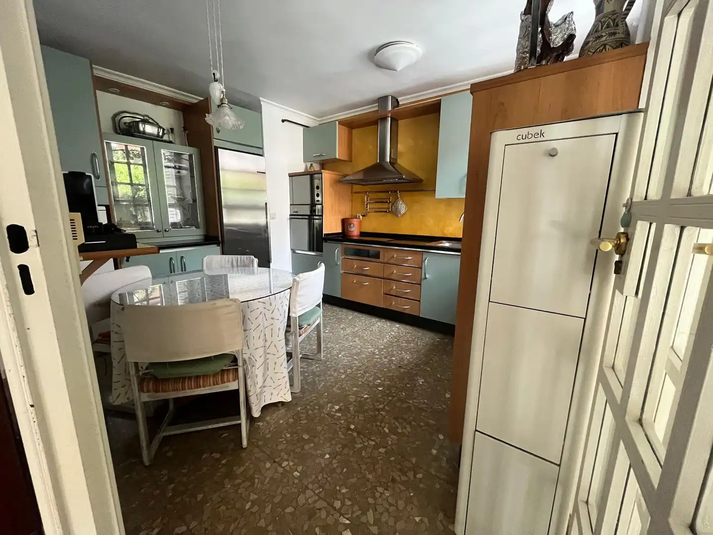 Kitchen of Houses for sale in Sevilla  with Air Conditioner, Heating and Private garden