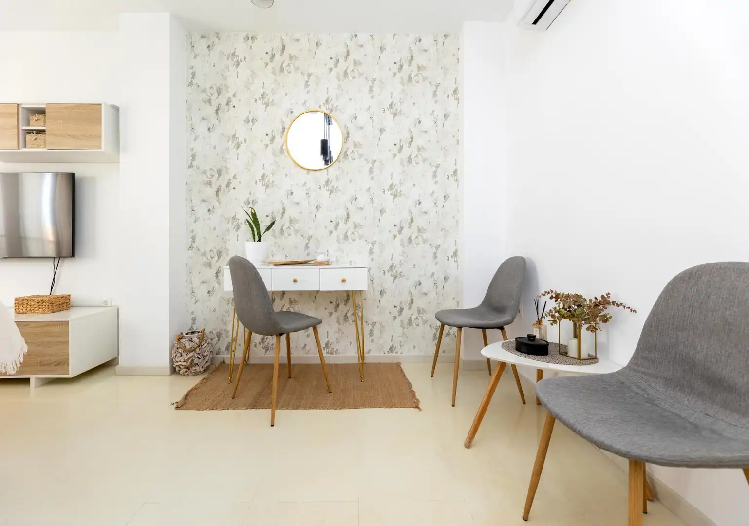 Dining room of Apartments for sale in La Zubia