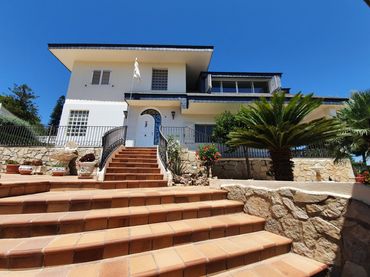 Detached house with pool for sale in Sierra Perenchiza - Cumbres de Calicanto - Sto Domingo