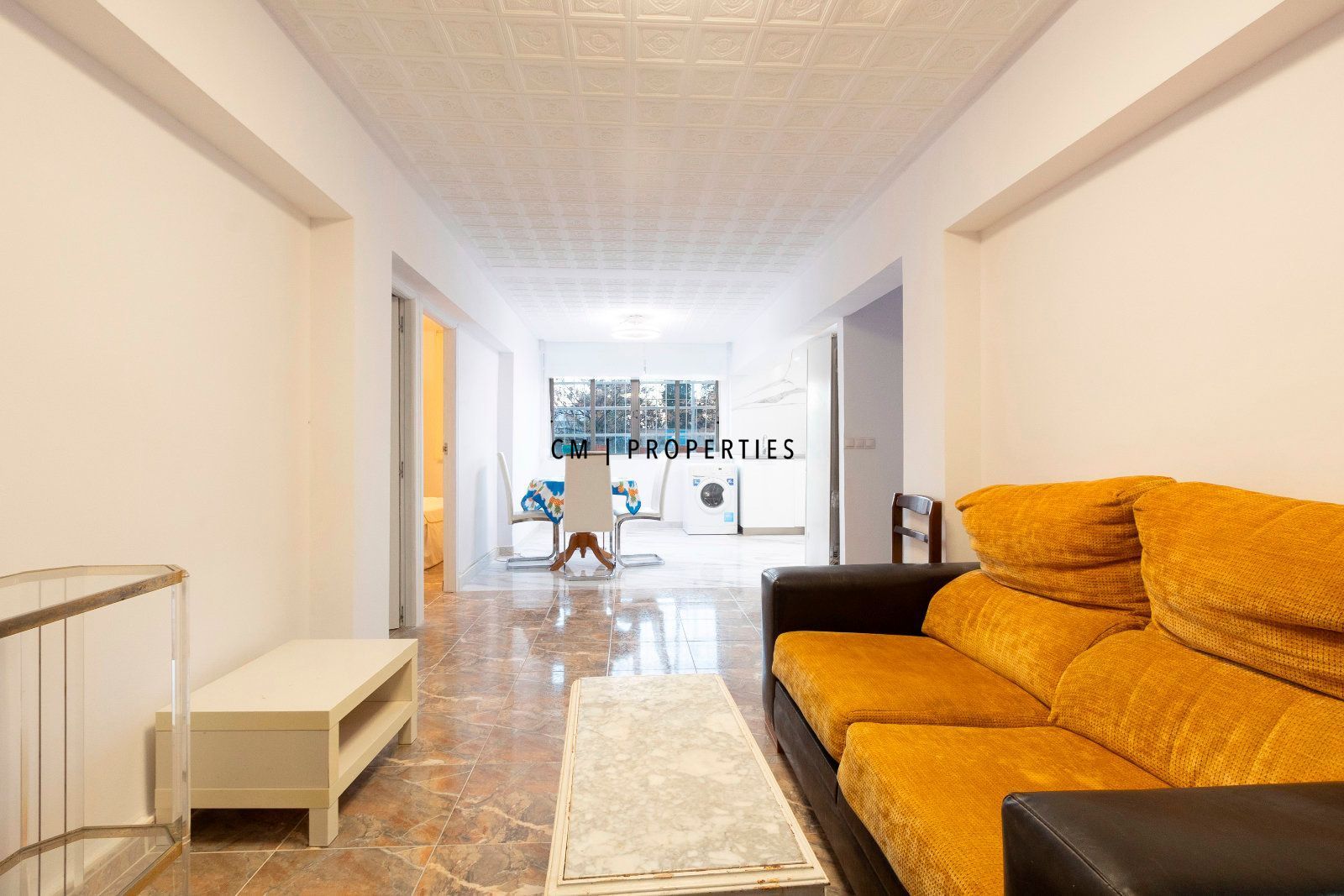 Vista exterior de Pis de lloguer en  Valencia Capital amb Terrassa i Moblat