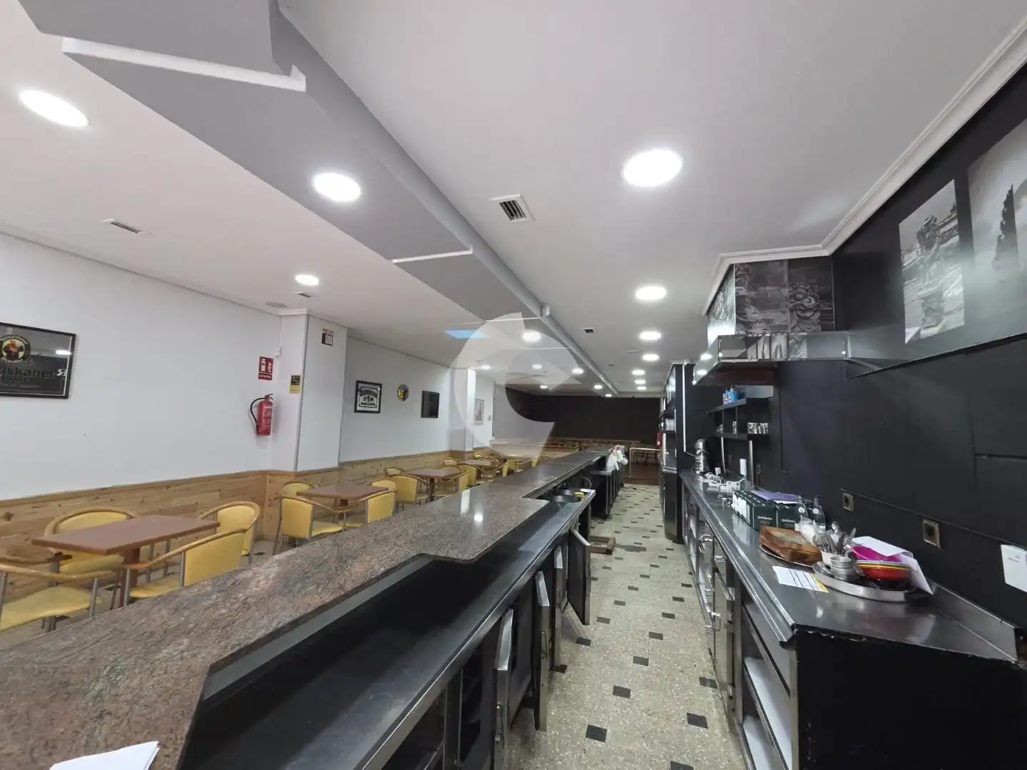 Local comercial en venda a Centro Urbano, imagen 3