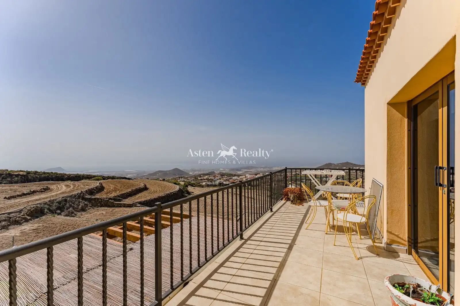 Detached house with pool for sale in El Mocán, imagen 6
