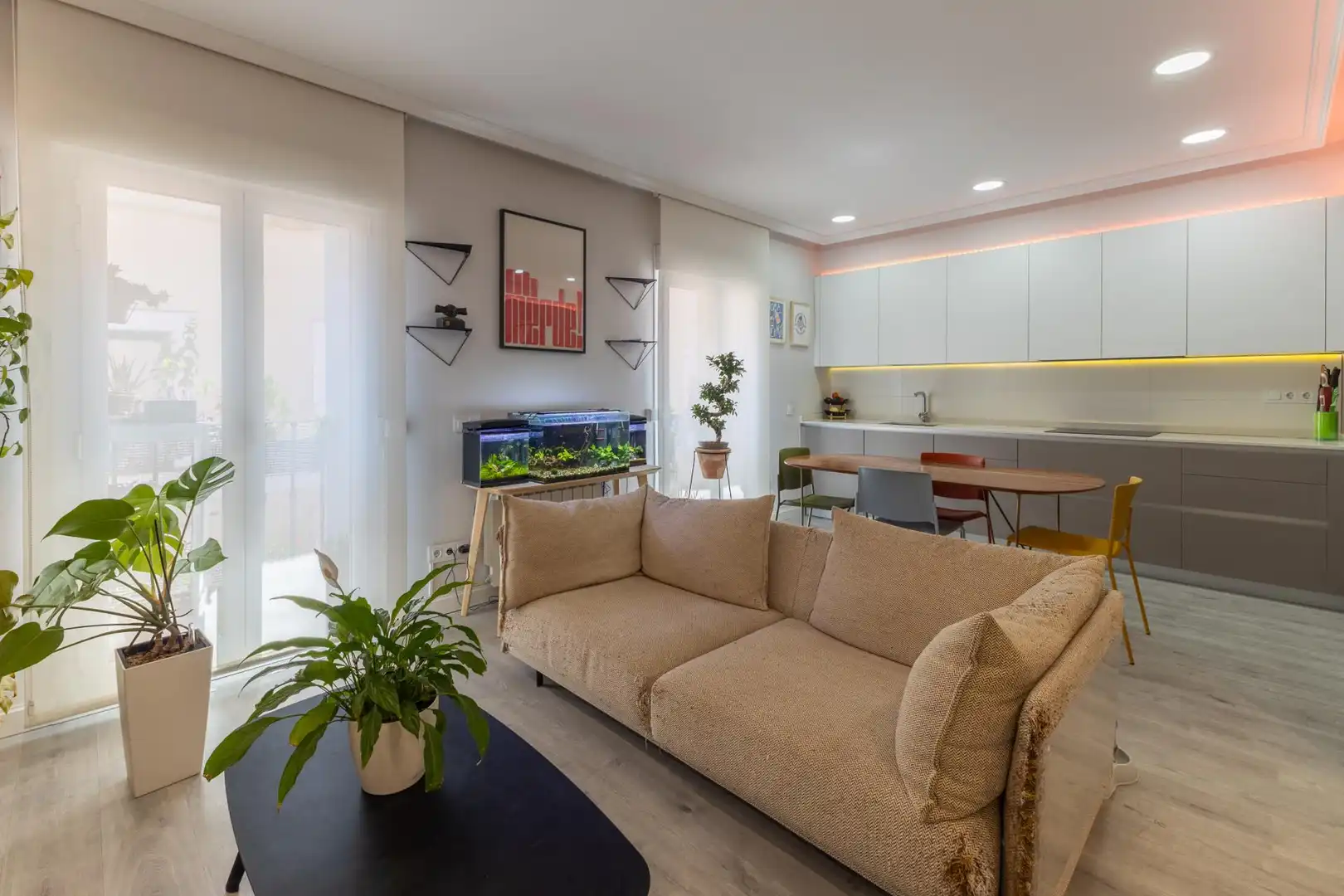 Sala de estar de Apartamento de alquiler en Madrid con Calefacción, Amueblado y Balcón