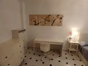 Habitación de Piso de alquiler en Ronda con Amueblado