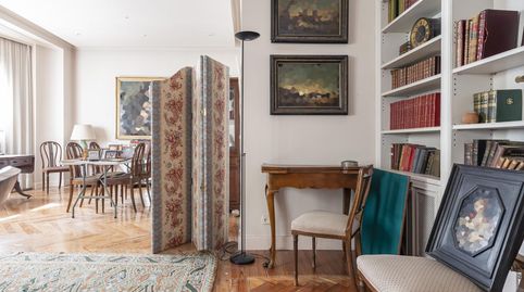 Photo 4 of Flat for sale in P.º del Gral. Martínez Campos, Almagro, Madrid Capital