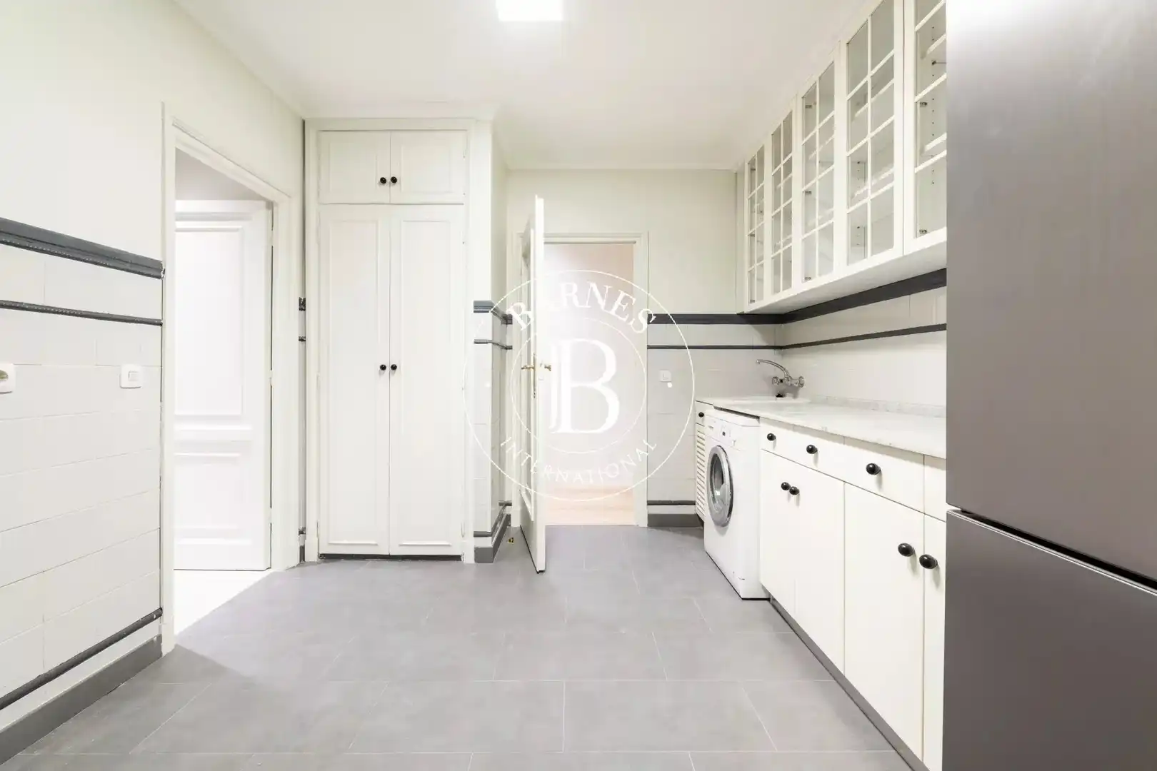 Flat for rent in Madrid  with Air Conditioner, Heating and Storage room