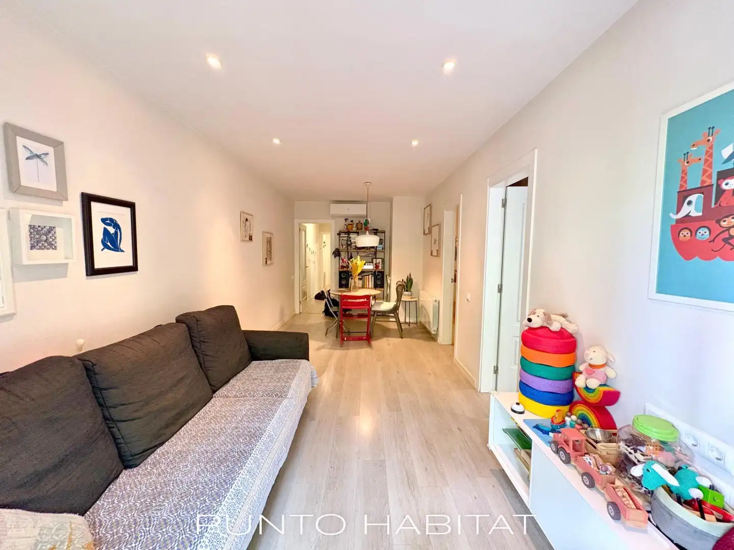 Sala de estar de Piso en venta en Barcelona con Aire acondicionado, Calefacción y Parquet