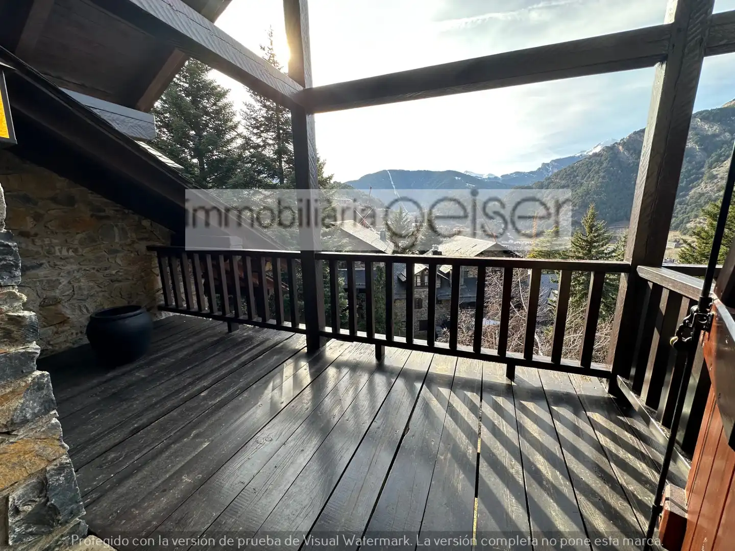 Vista exterior de Dúplex en venta en Ordino con Calefacción, Parquet y Terraza