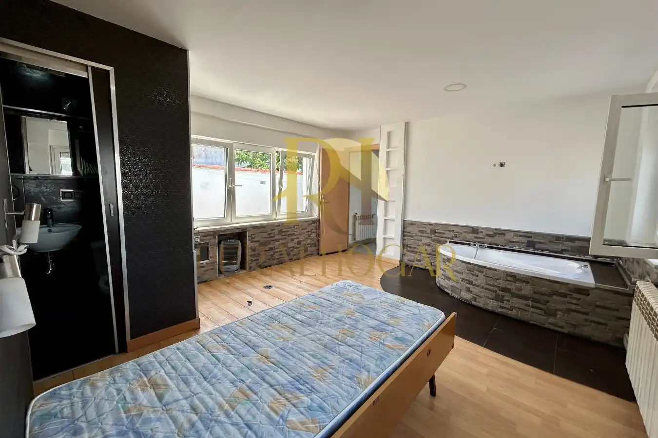 Habitación de Casa o chalet en venta en Bustillo del Páramo con Calefacción, Jardín privado y Terraza
