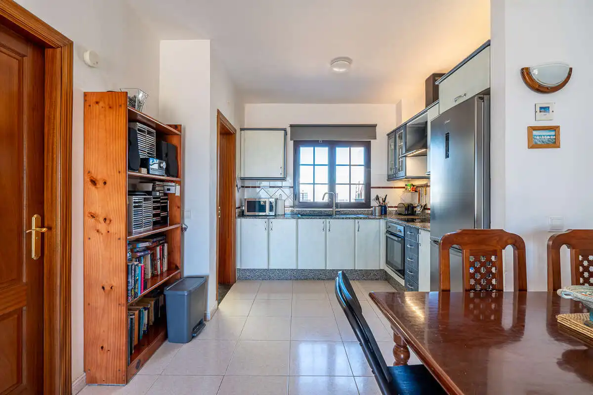 Cocina de Dúplex en venta en Teguise con Piscina comunitaria