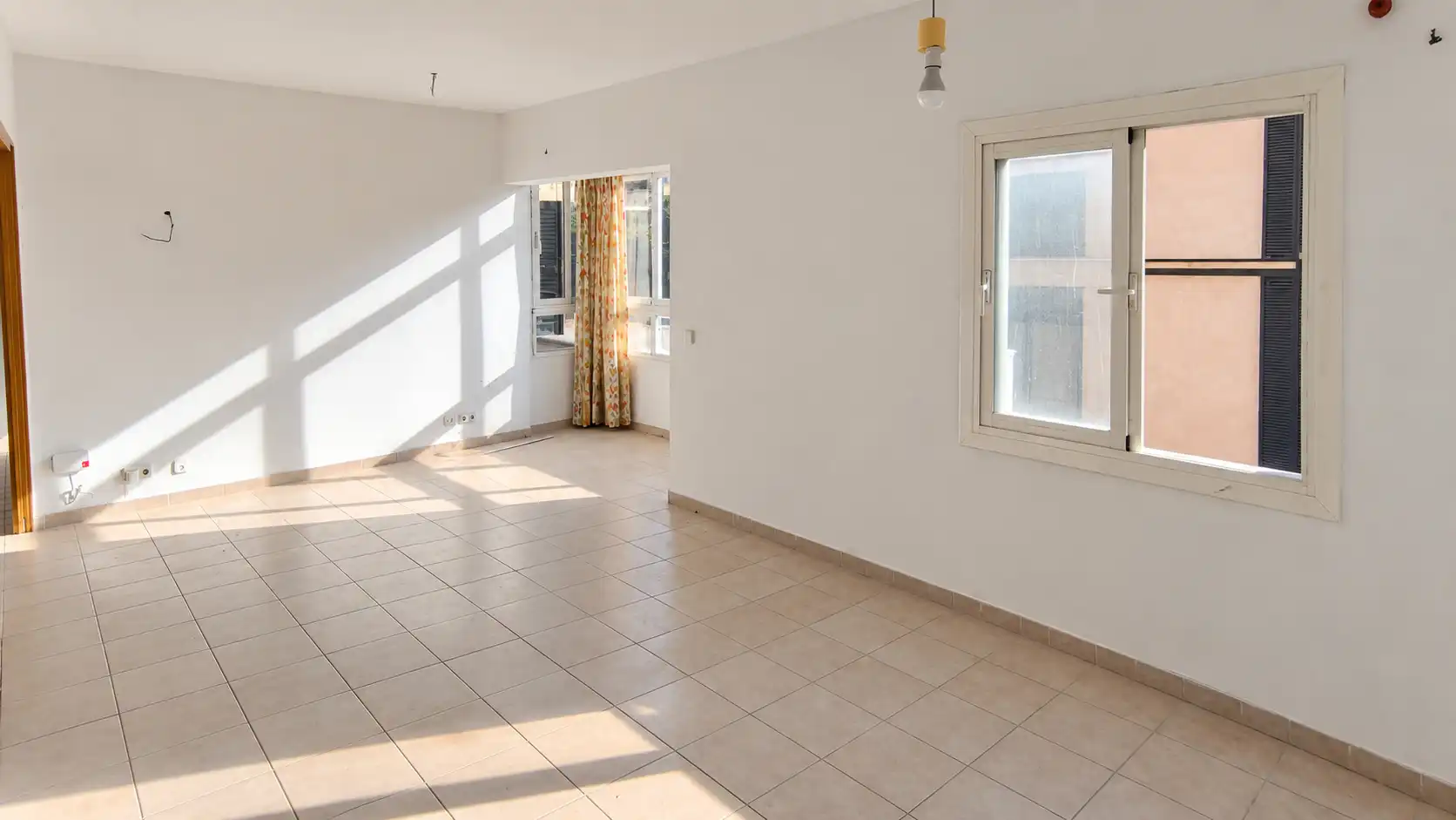 Appartamento con terrazza in vendita a Carrer de Mestral