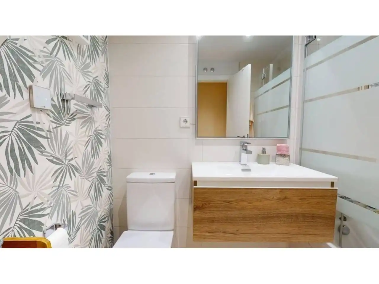 Badezimmer von Wohnung zum Verkauf in Boadilla del Monte mit Heizung, Terrasse und Abstellraum