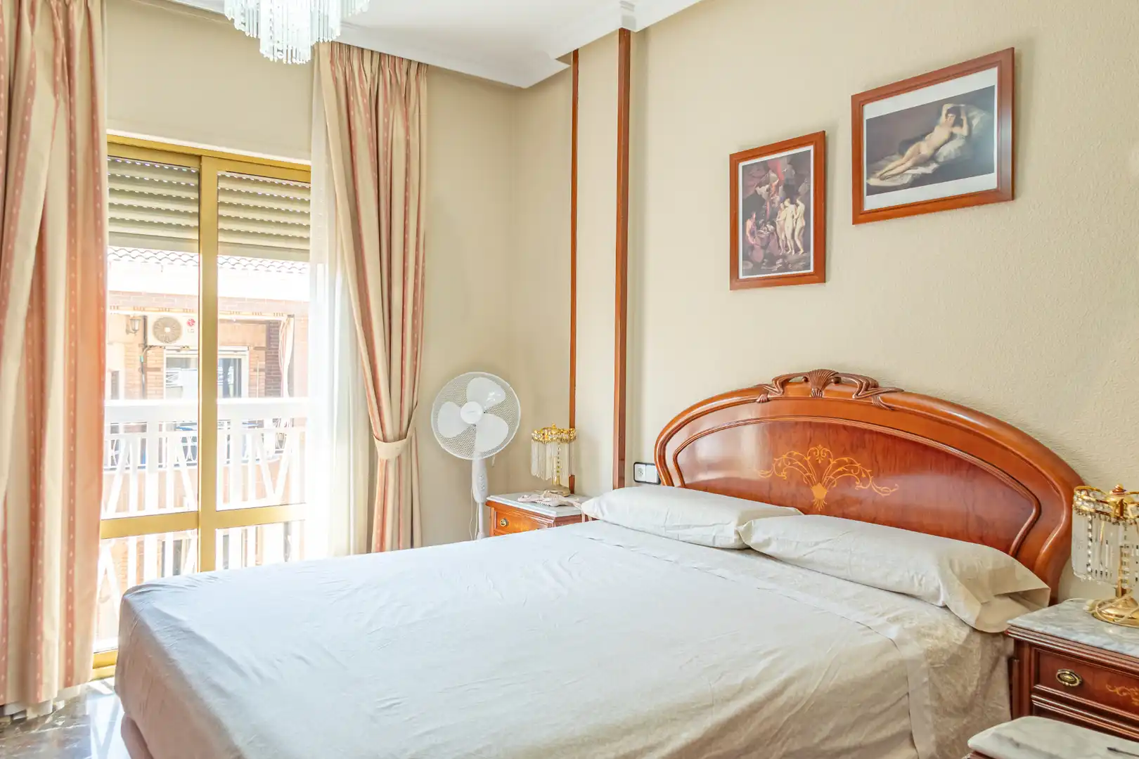 Habitación de Piso de alquiler en Linares con Aire acondicionado, Terraza y Amueblado