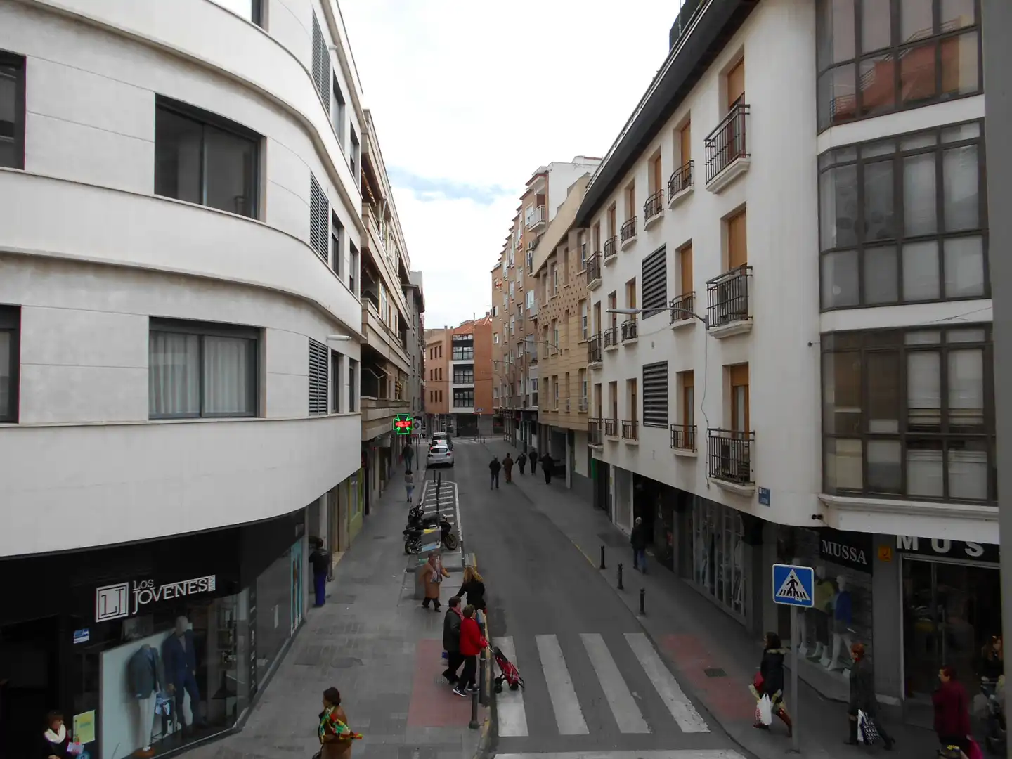 Außenansicht von Büro zur Miete in Ciudad Real mit Klimaanlage und Heizung