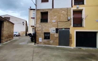 Vista exterior de Casa adosada en venda en Anguciana amb Calefacció i Moblat