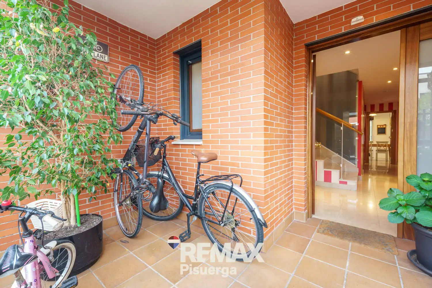 Vista exterior de Casa o chalet en venta en Valladolid con Aire acondicionado, Jardín privado y Terraza