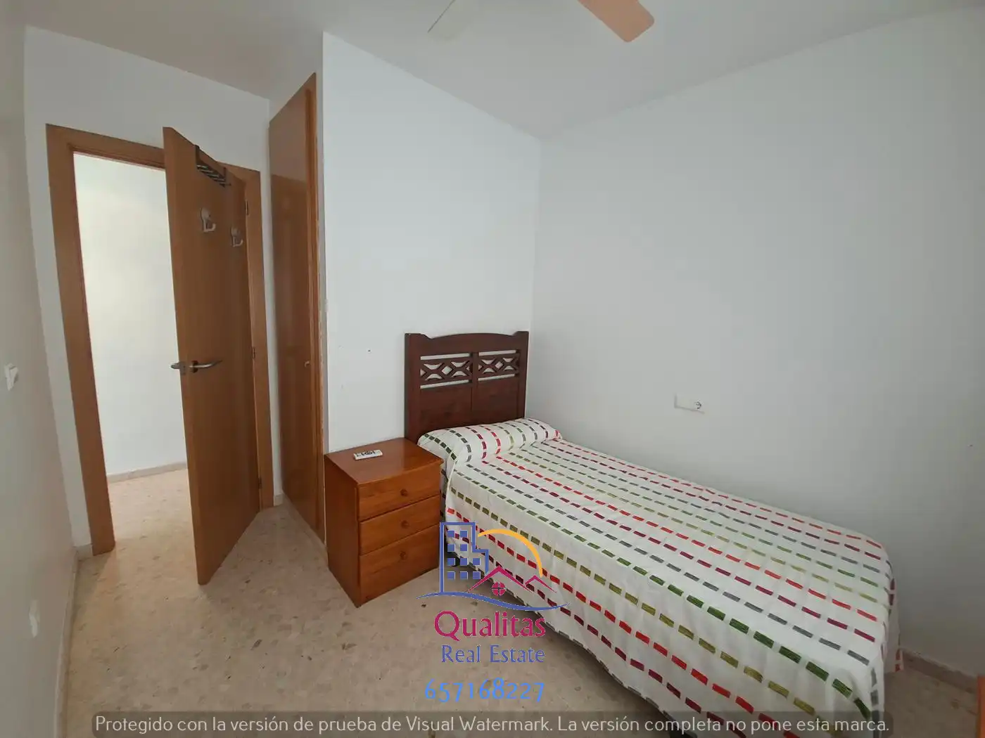 Habitación de Apartamento de alquiler en Oliva con Aire acondicionado, Calefacción y Terraza