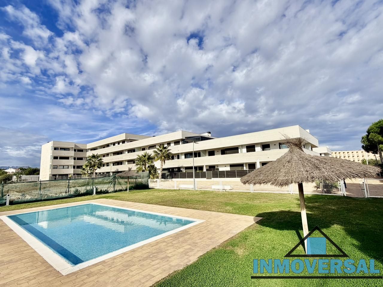 Vista exterior de Pis en venda en L'Ametlla de Mar  amb Aire condicionat, Terrassa i Traster