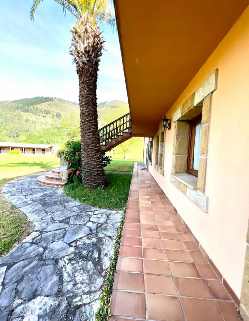 Jardín de Casa o chalet en venta en Piloña con Calefacción y Jardín privado