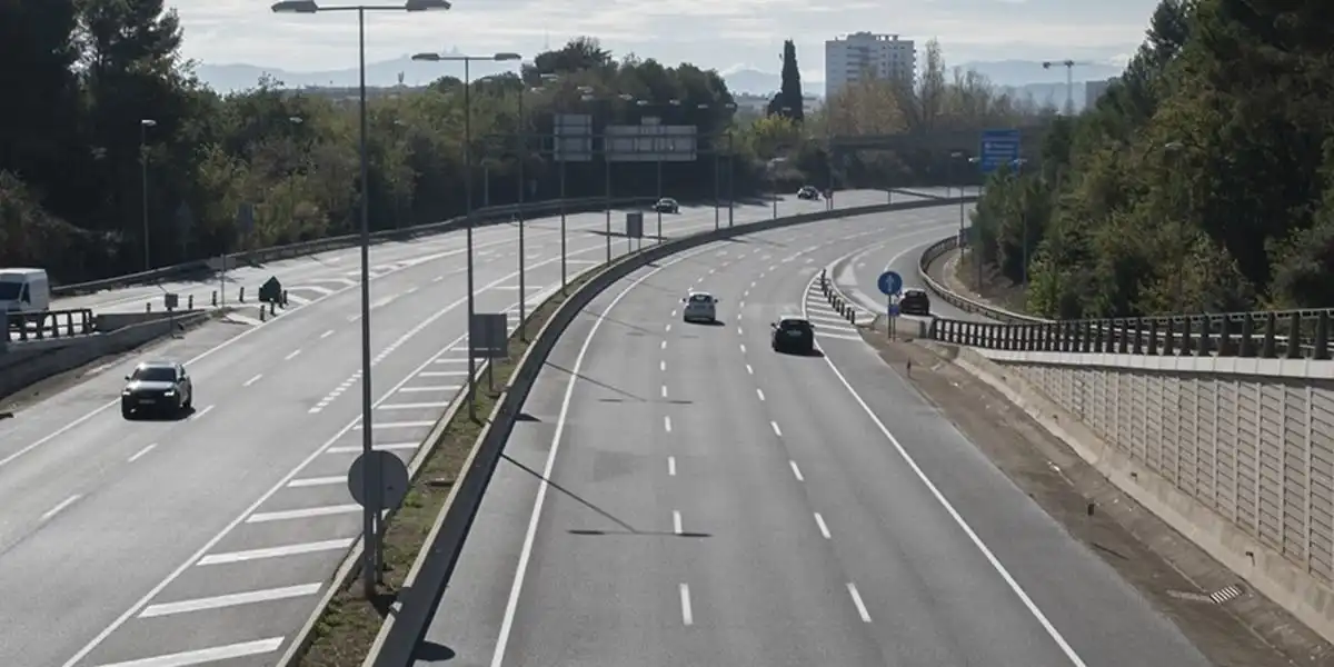 Vista exterior de Piso en venta en Sabadell con Aire acondicionado, Calefacción y Jardín privado
