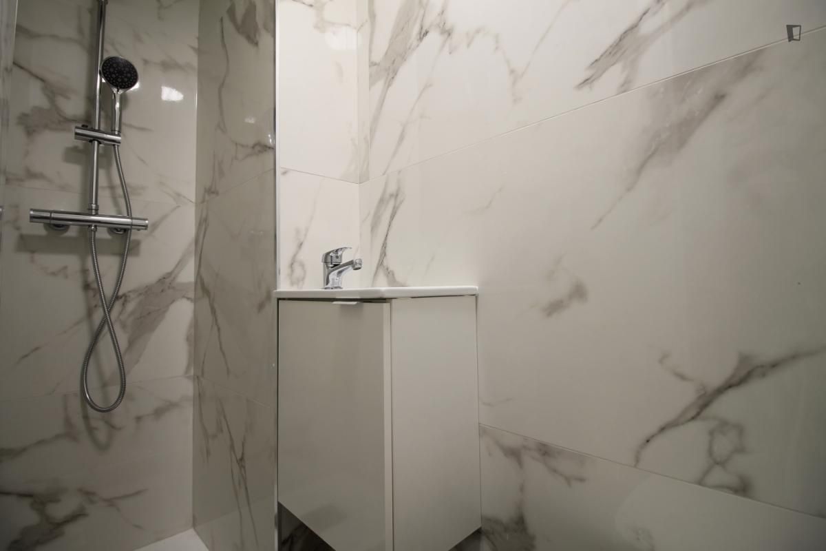 Estudio de alquiler en Universidad - Malasaña