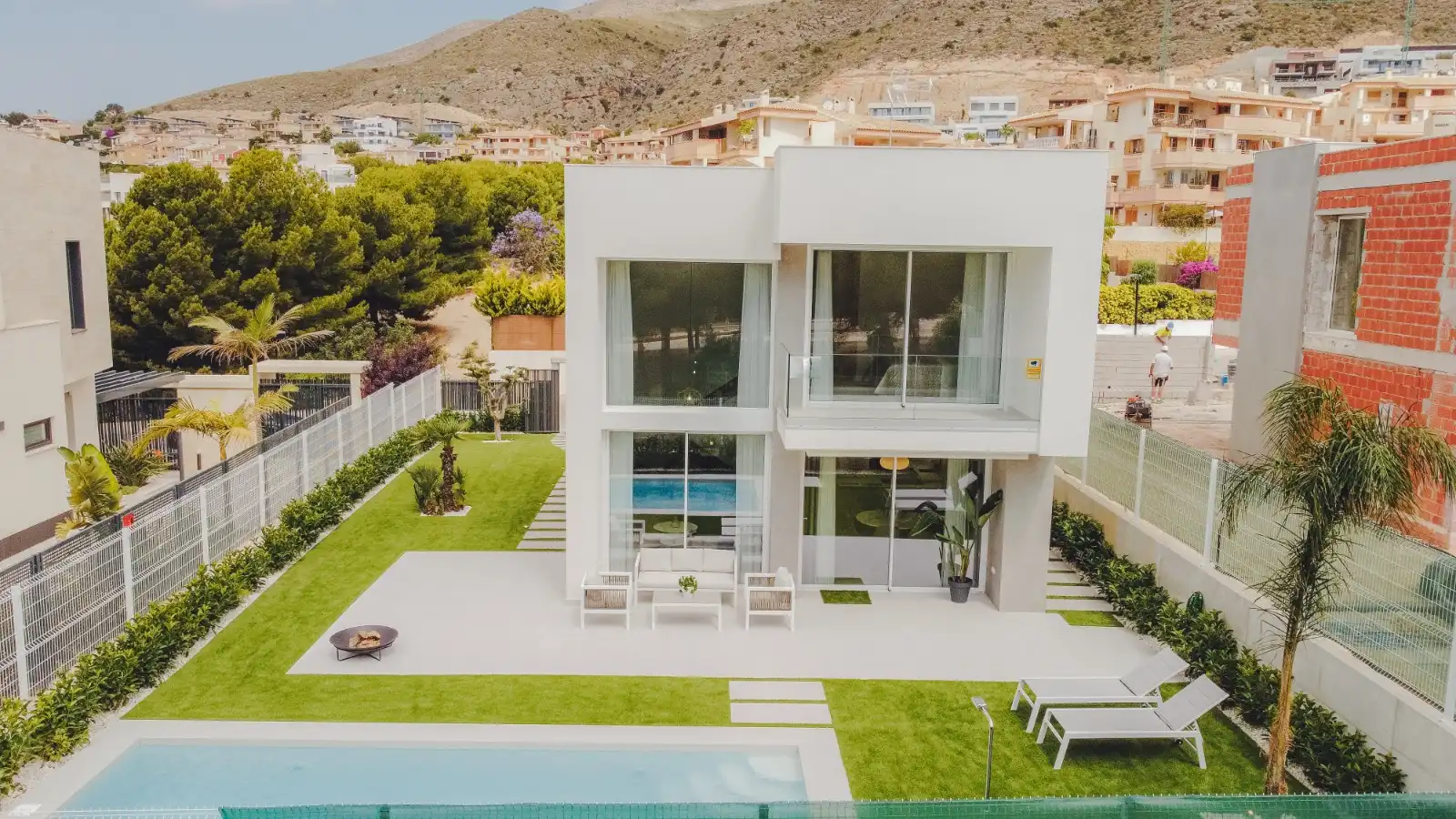 Villa mit Pool zum Verkauf in Golf Bahía, imagen 3