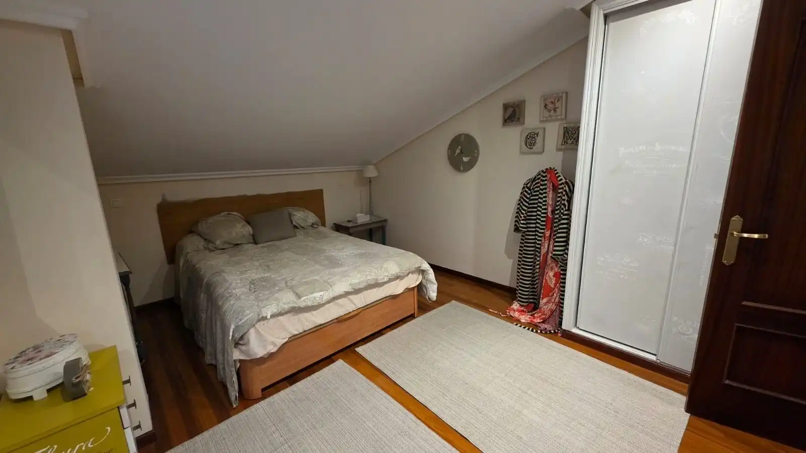 Dormitori de Casa o xalet en venda en Castro-Urdiales amb Calefacció, Jardí privat i Terrassa