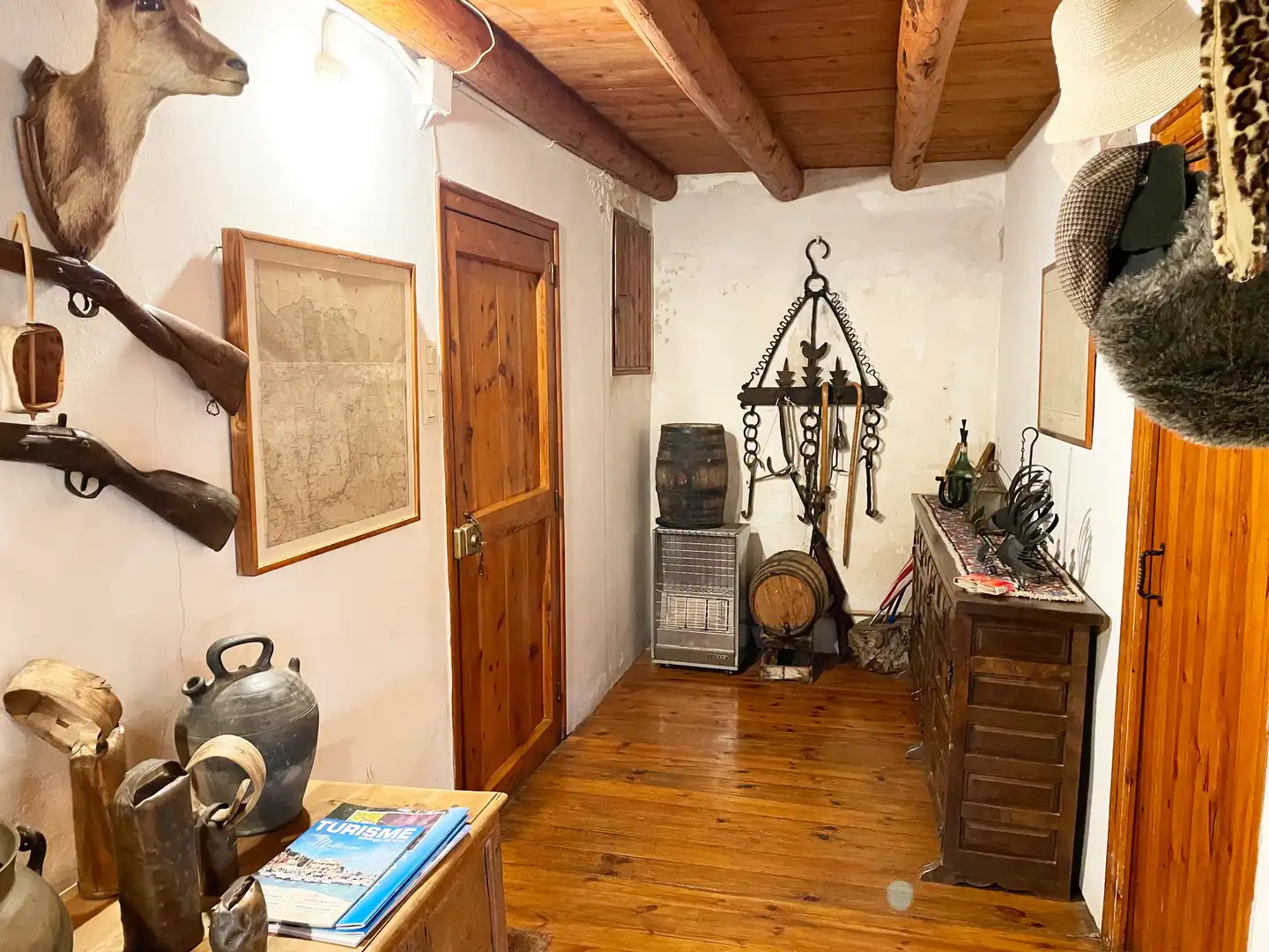 Houses for sale in Lladorre  with Storage room and Furnished