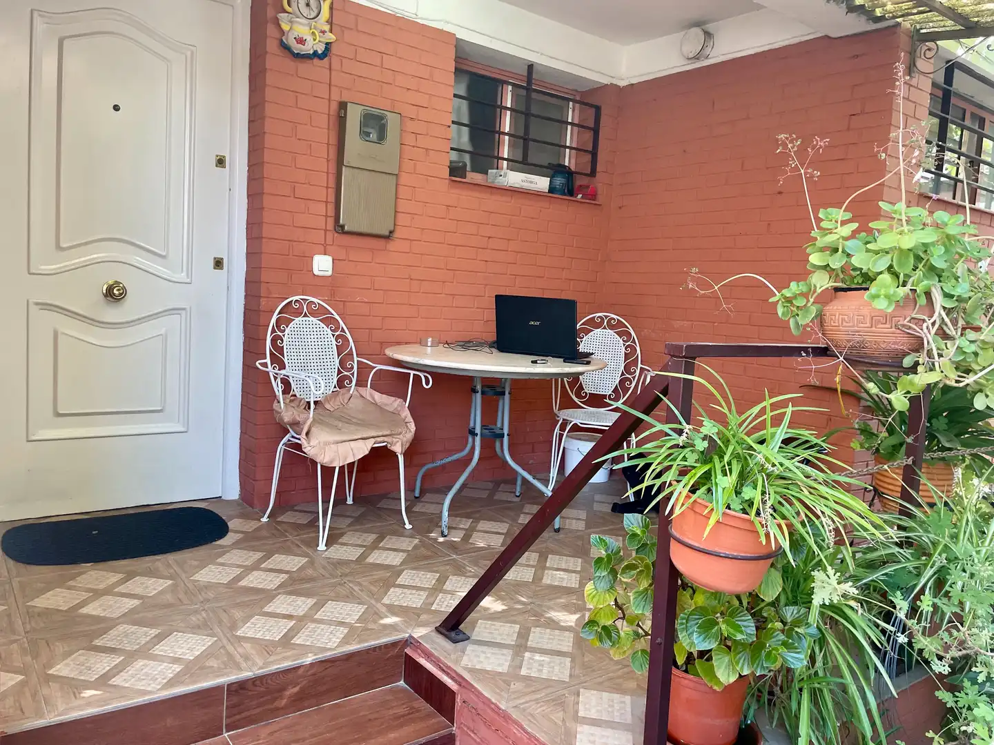 Casa adosada de alquiler en Oeste