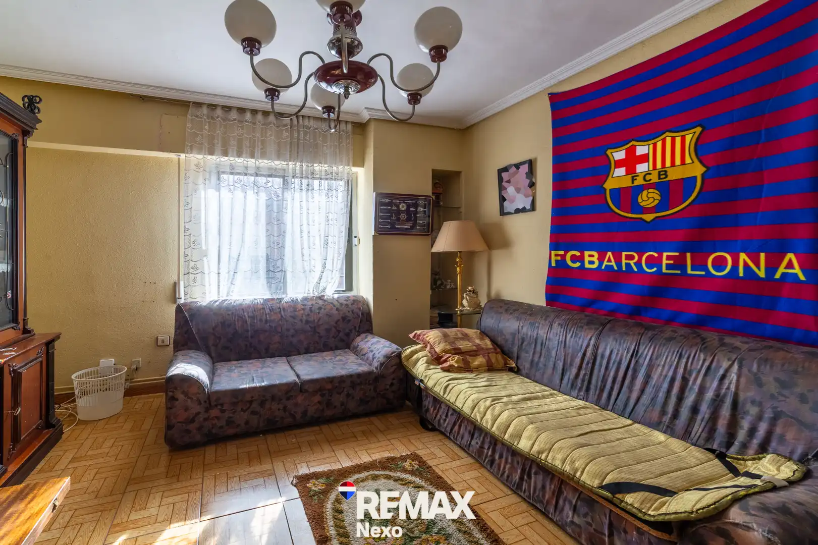Sala de estar de Casa adosada en venta en Benavente con Jardín privado, Parquet y Trastero