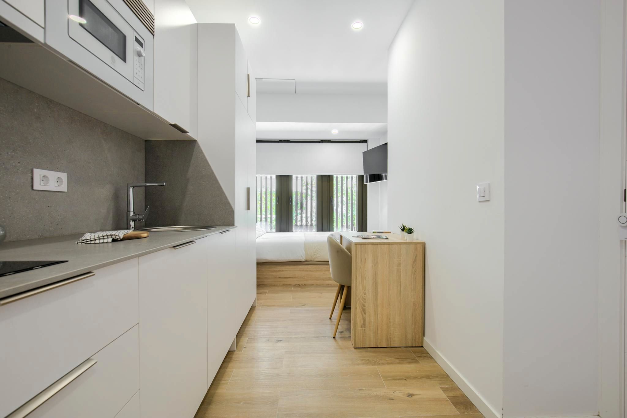 Cocina de Piso de alquiler en  Madrid Capital con Aire acondicionado, Calefacción y Jardín privado