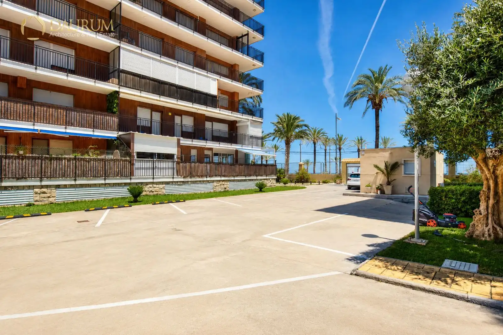 Parking de Piso en venta en Alicante / Alacant con Aire acondicionado, Terraza y Piscina