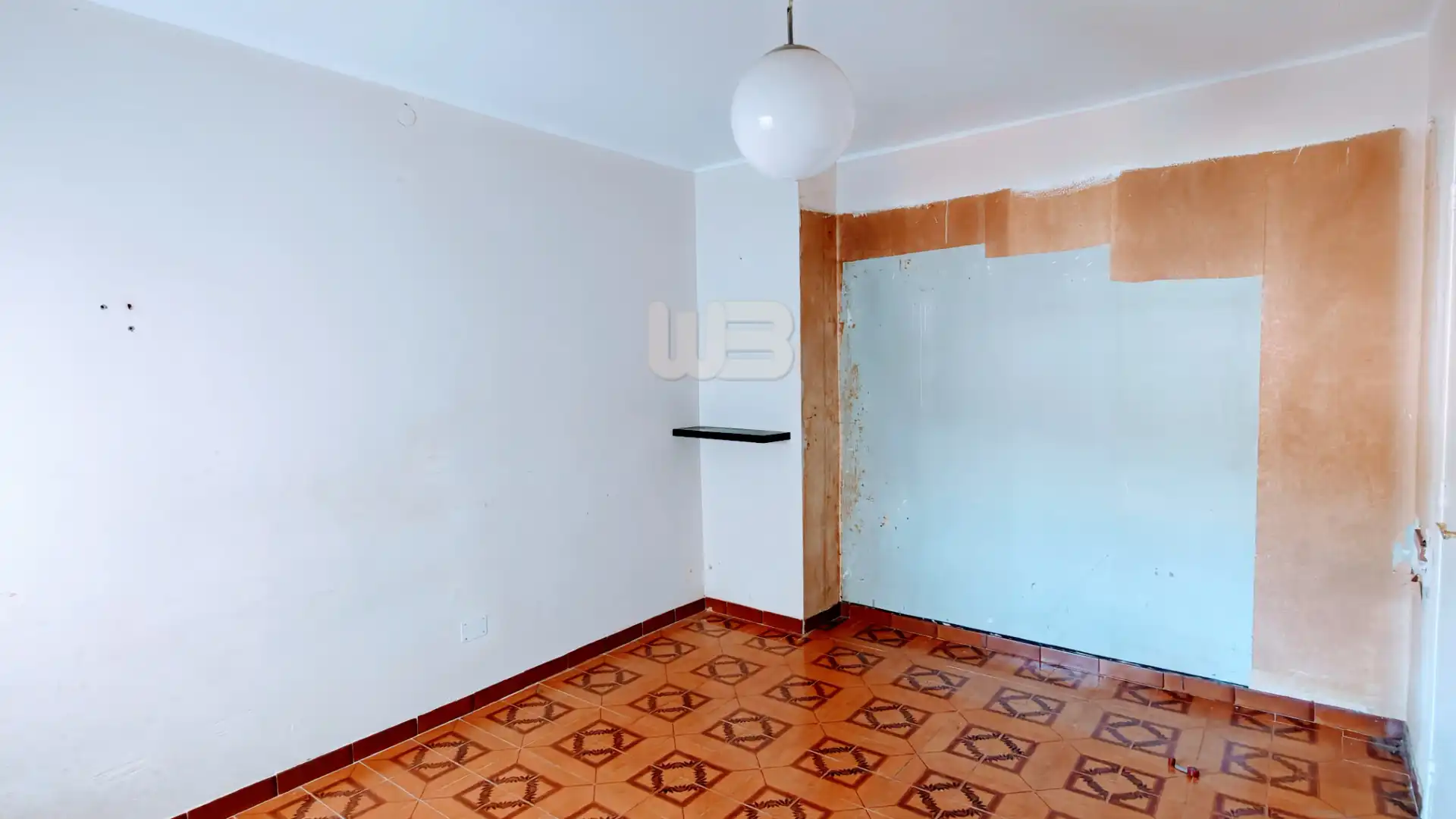 Dachboden zum Verkauf in Barcelona mit Parkett, Terrasse und Ofen