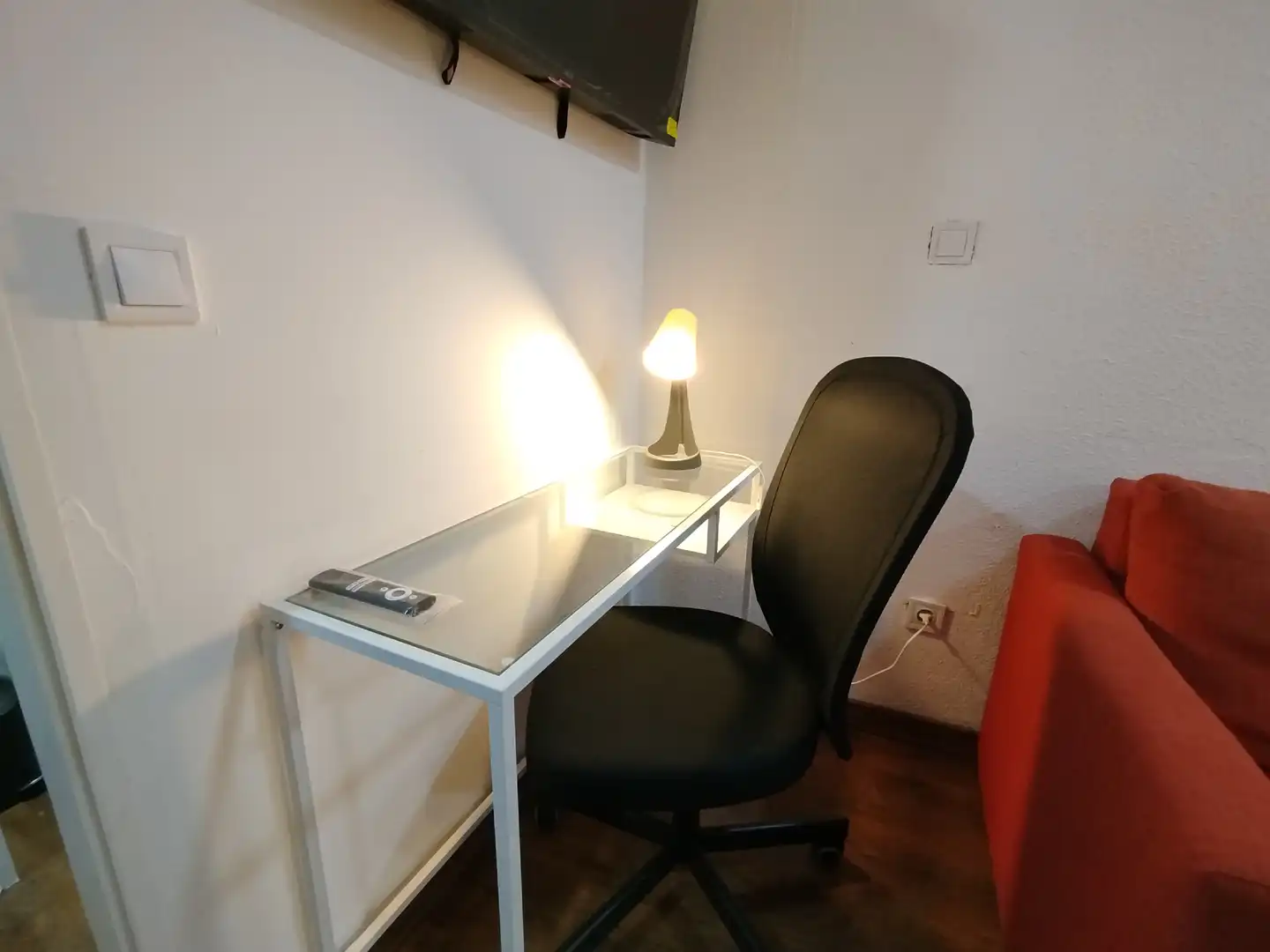 Flat for share in Madrid  with Air Conditioner, Heating and Furnished