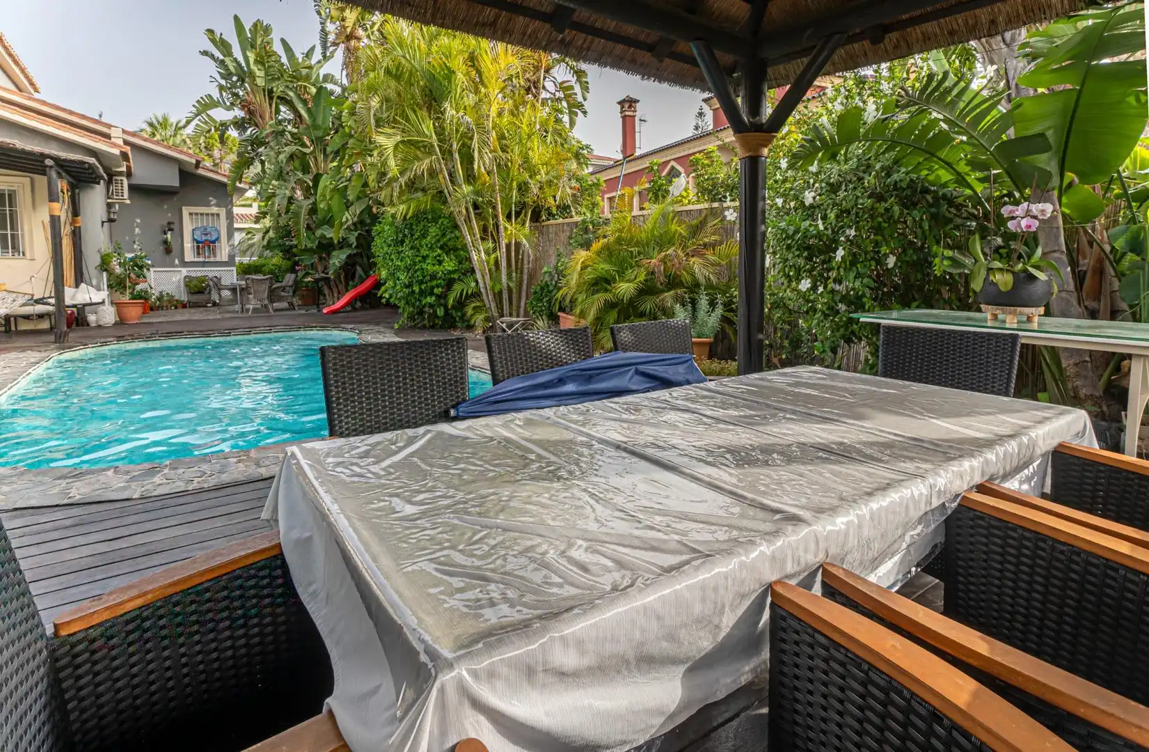 Casa amb piscina en venda a Avenida DEL MANANTIAL, imagen 9