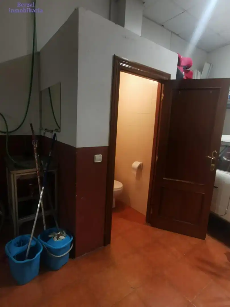 Bathroom of Commercial properties for sale in Fuenmayor
