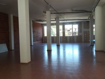 Local comercial de lloguer a Onil