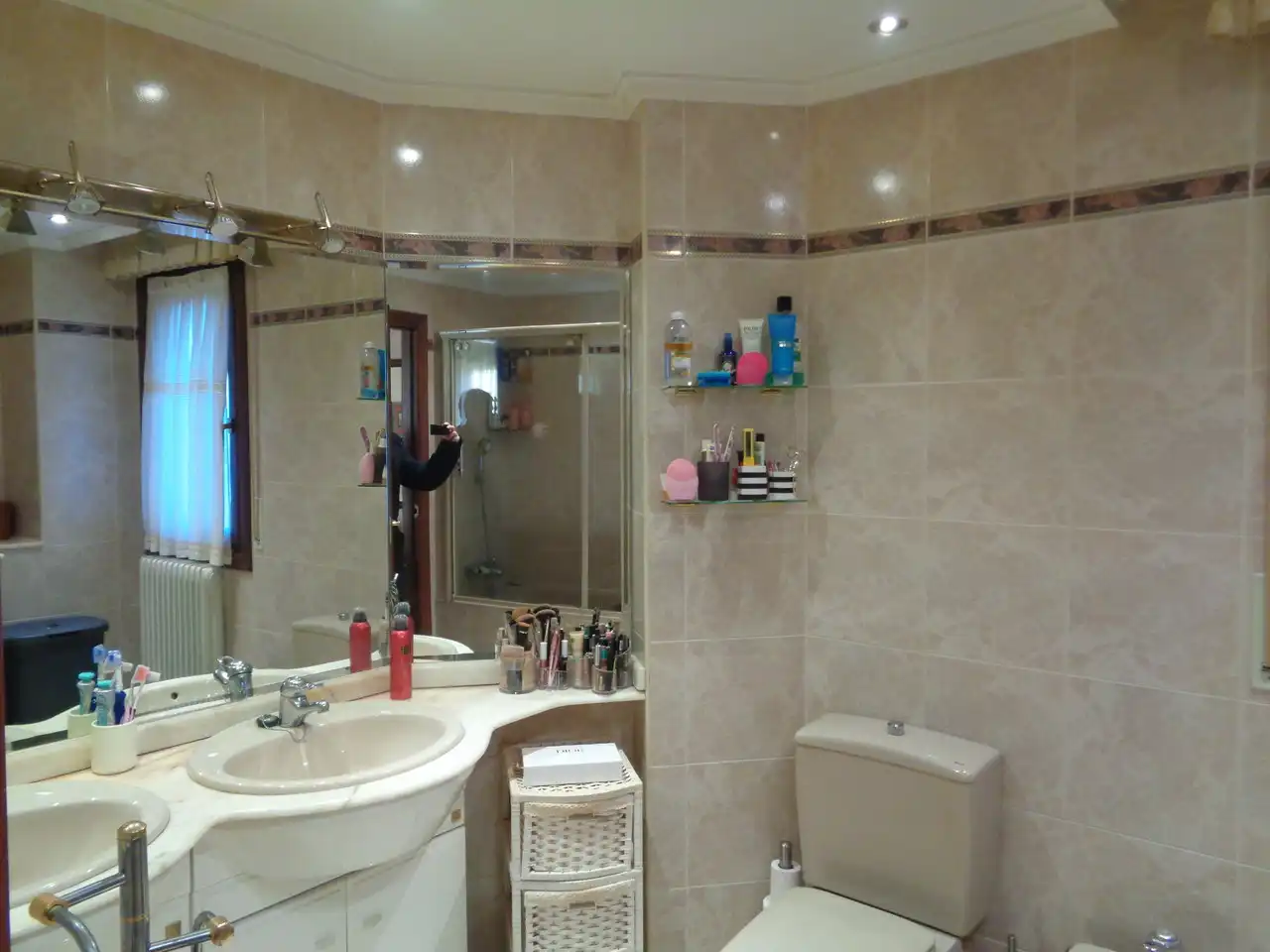 Baño de Casa adosada en venta en Haro con Calefacción, Jardín privado y Terraza