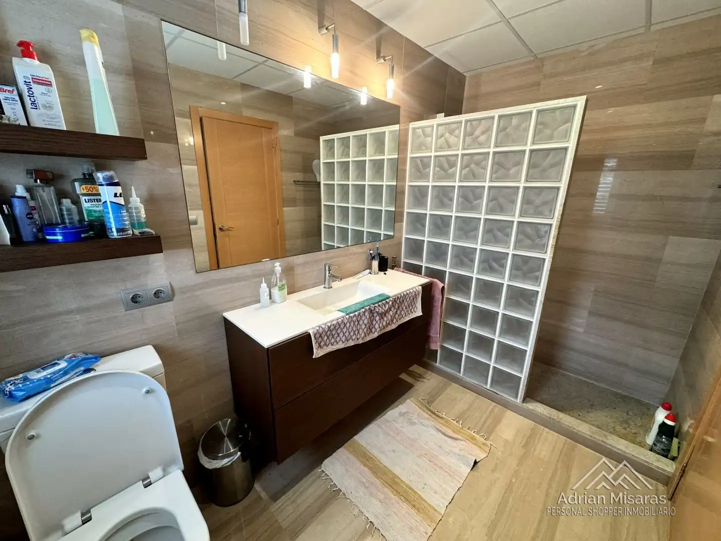Baño de Casa o chalet en venta en Sant Jaume d'Enveja con Aire acondicionado, Calefacción y Jardín privado