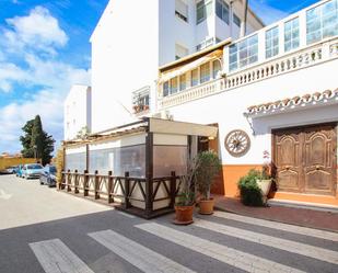 Premises for sale in Estepona  with Air Conditioner and Terrace