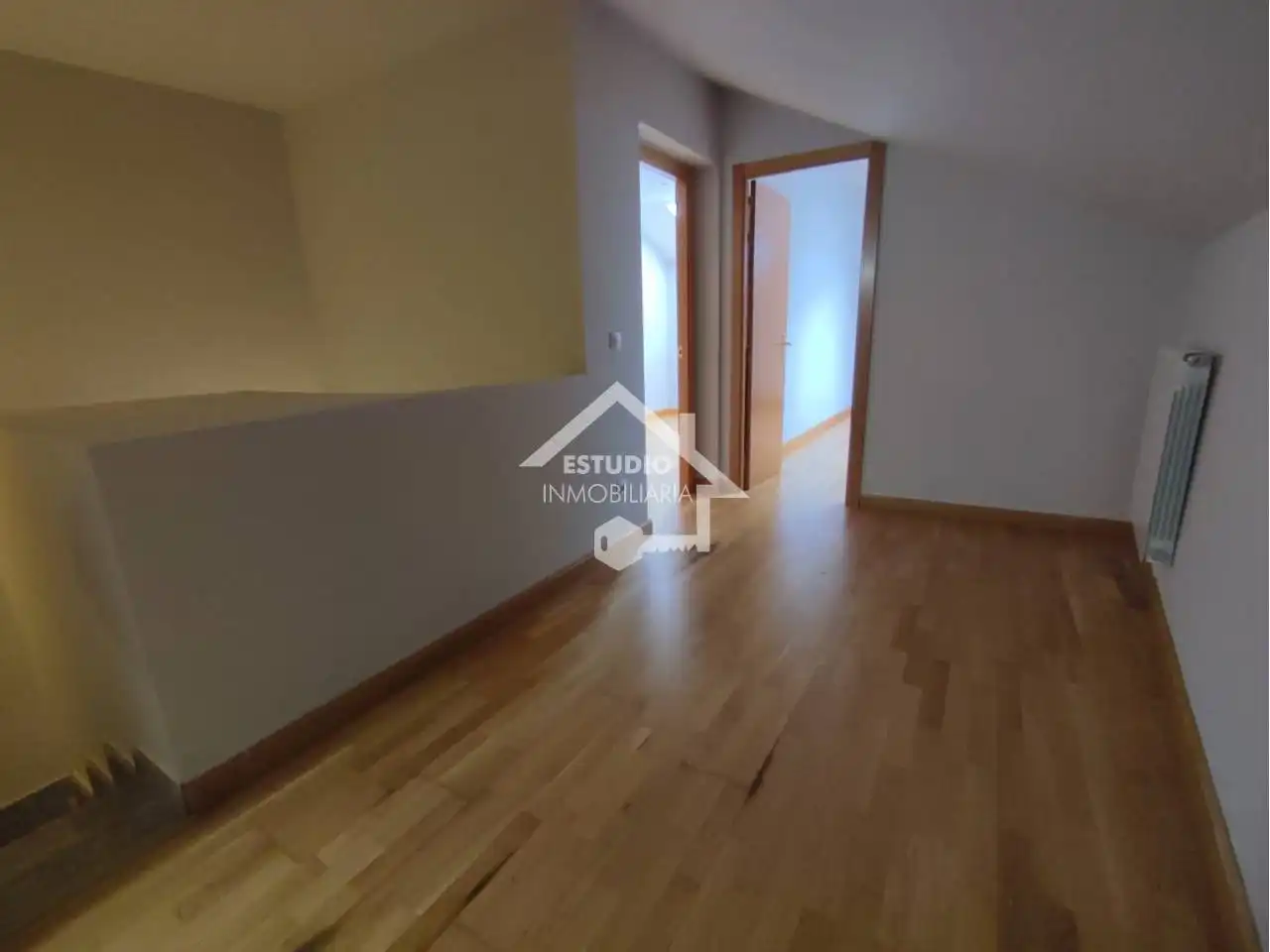 Dúplex en venda en Navarrete amb Calefacció i Parquet
