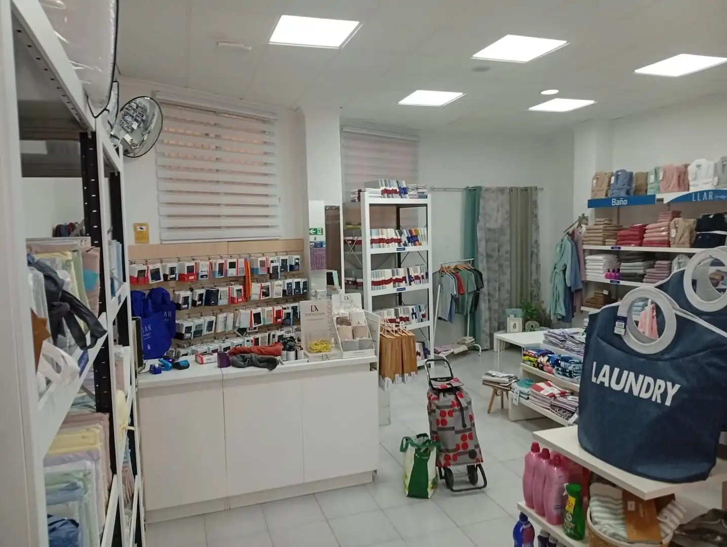 Local de alquiler en Murcia con Aire acondicionado
