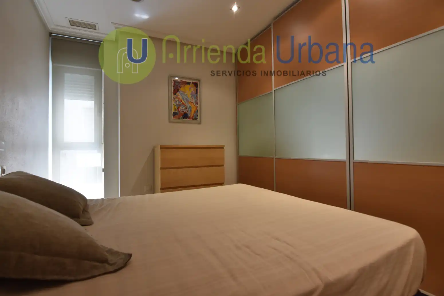 Habitación de Piso de alquiler en Elche / Elx con Aire acondicionado, Calefacción y Amueblado