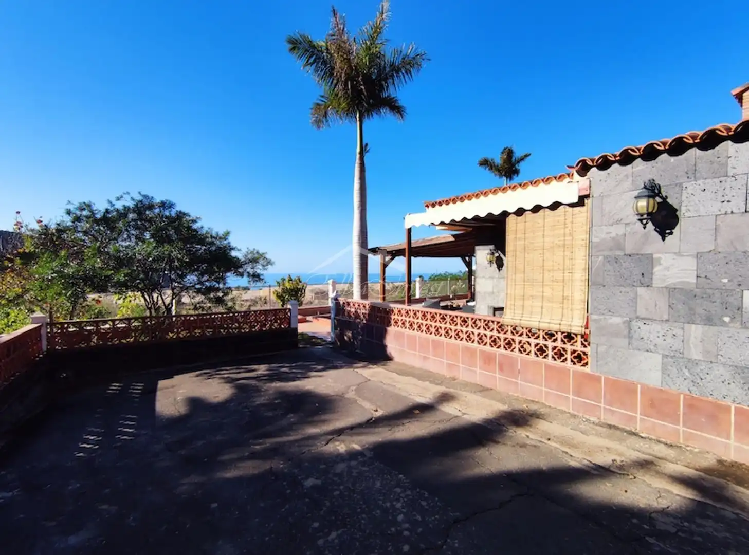 Jardí de Casa o xalet en venda en Santiago del Teide amb Jardí privat, Terrassa i Moblat