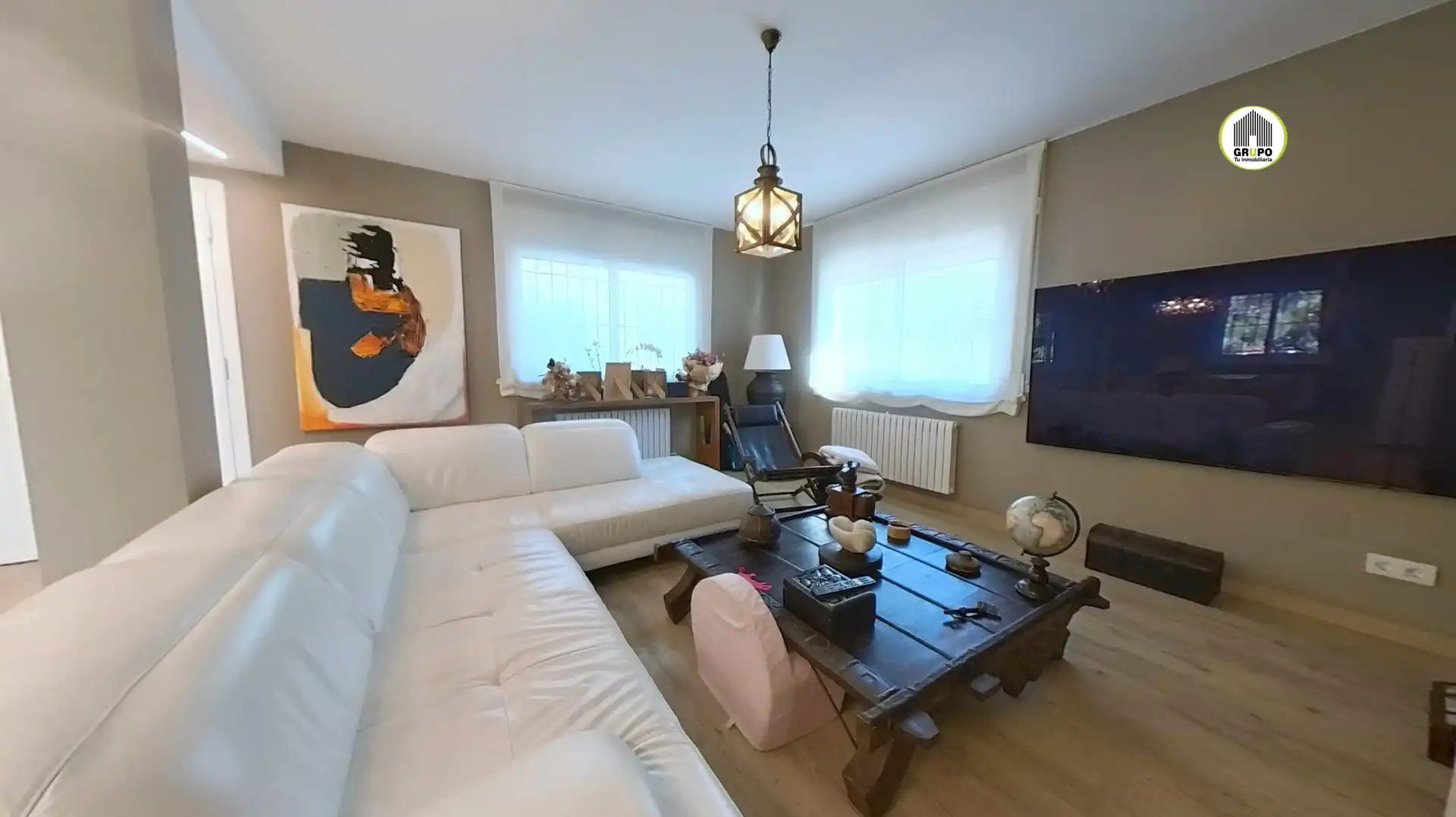 Sala de estar de Casa o chalet en venta en Begues con Aire acondicionado, Calefacción y Jardín privado