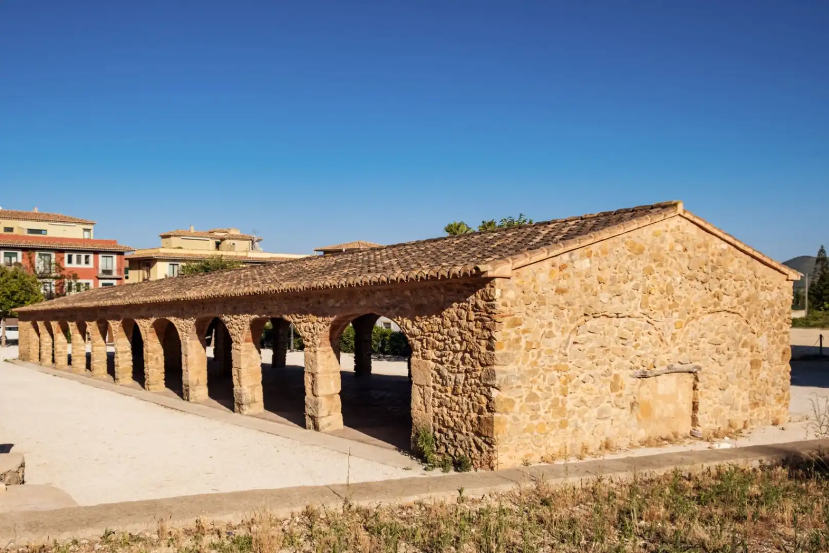Vista exterior de Casa o xalet de lloguer en Dénia amb Calefacció, Jardí privat i Traster