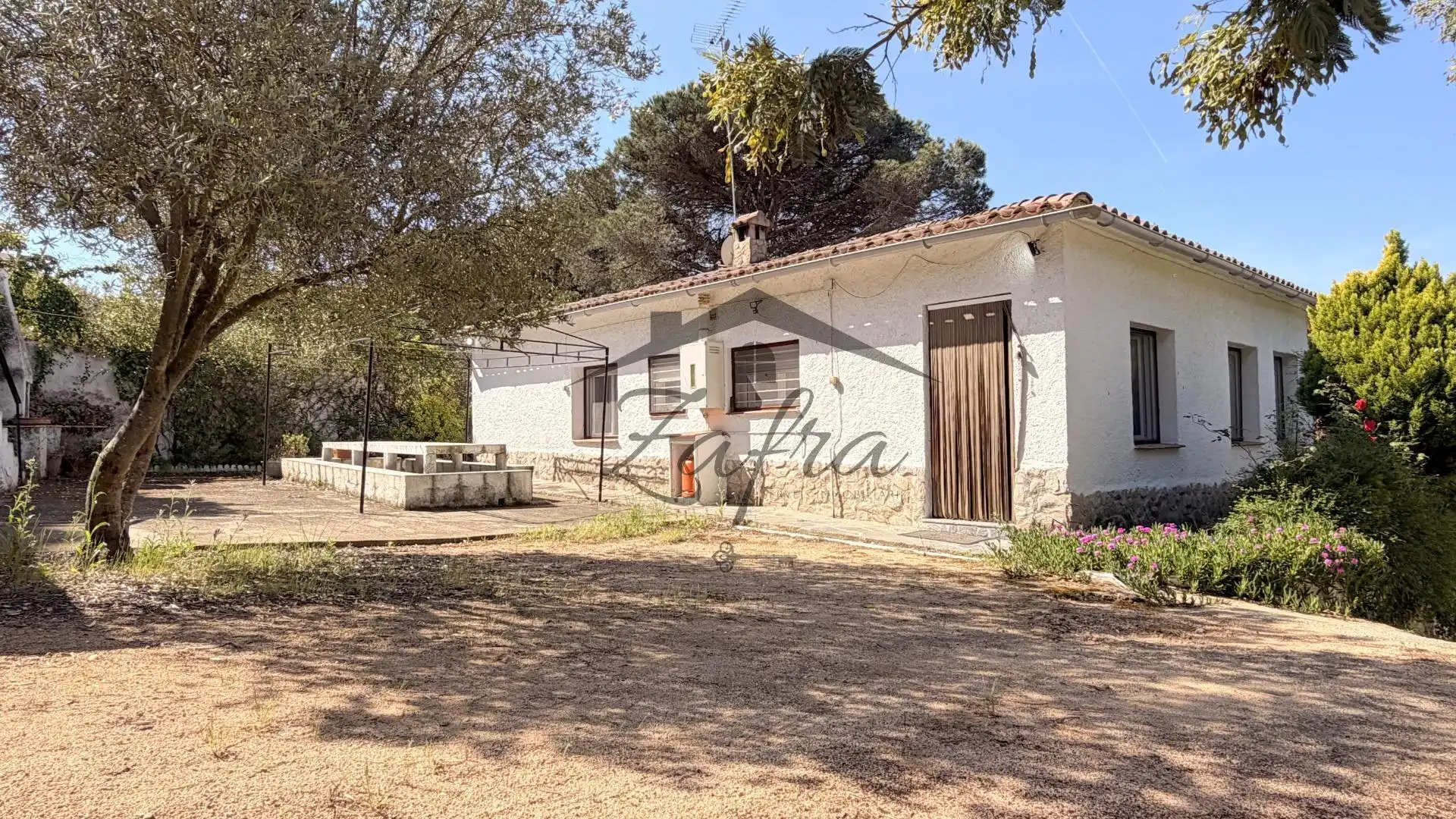 Vista exterior de Casa o xalet en venda en Maçanet de la Selva amb Aire condicionat, Calefacció i Jardí privat